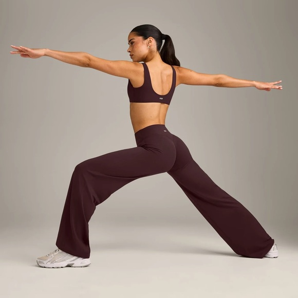 SOFTMOTION™ STRAIGHT LEG BOTTOMS WITH GRAY LOGO - Picture 5 of 8